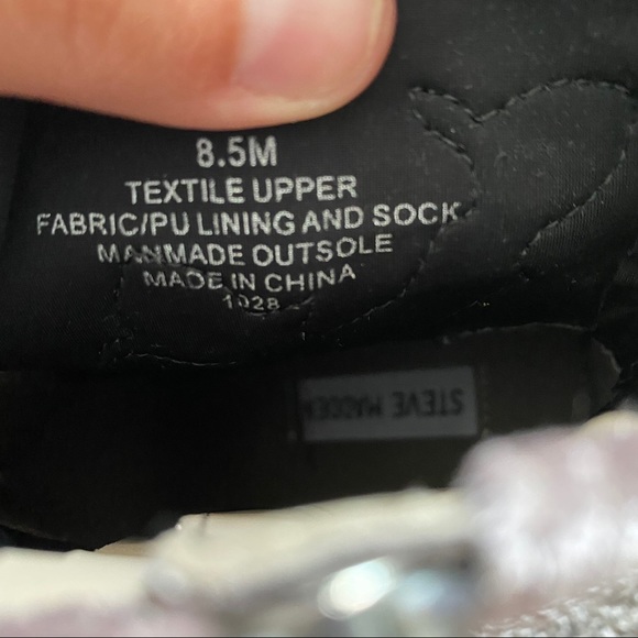 Steve Madden embroidered ankle booties - Picture 7 of 8